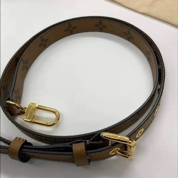 Louis Vuitton Pochette SOLD - Picture 10 of 11